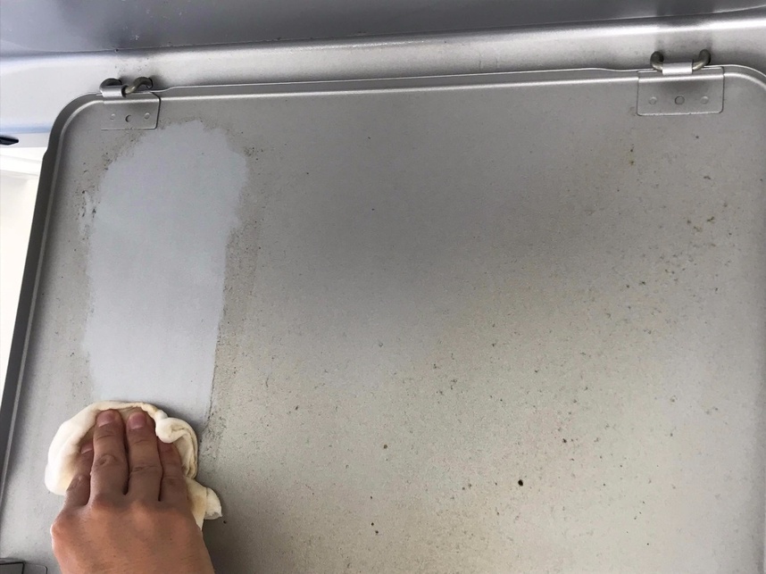 油汚れがベットリです！