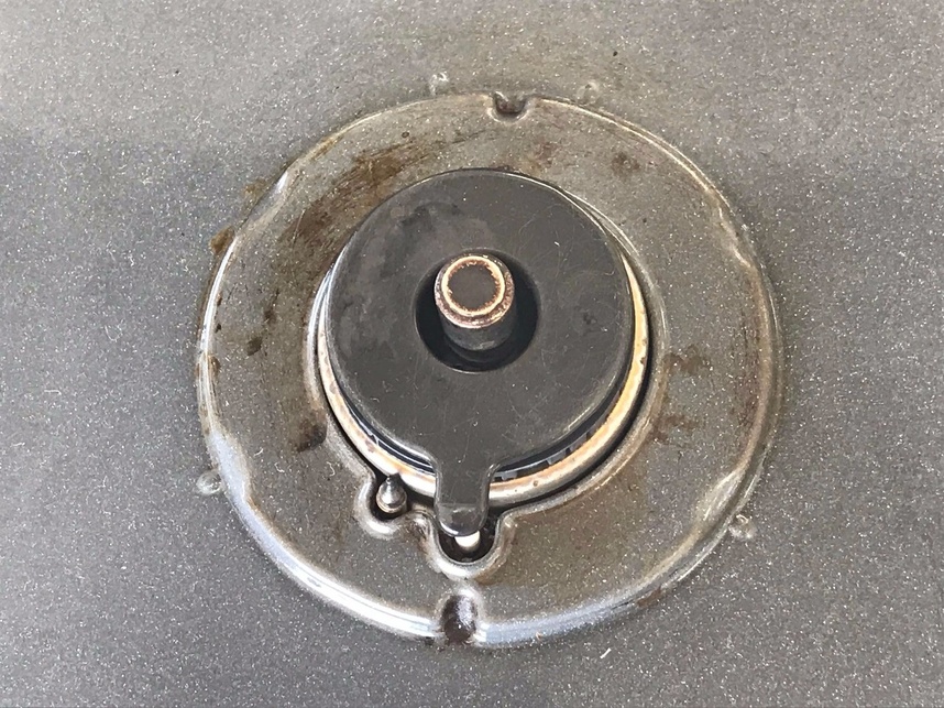 焼き込んだ汚れのガスくち